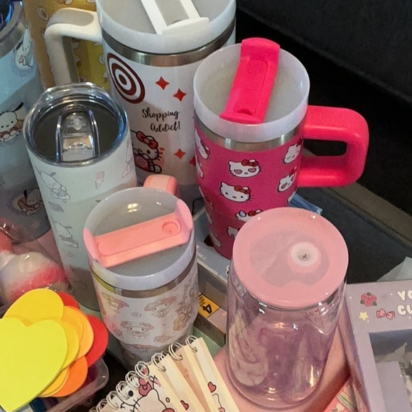 Cups - Picture 9 of 16